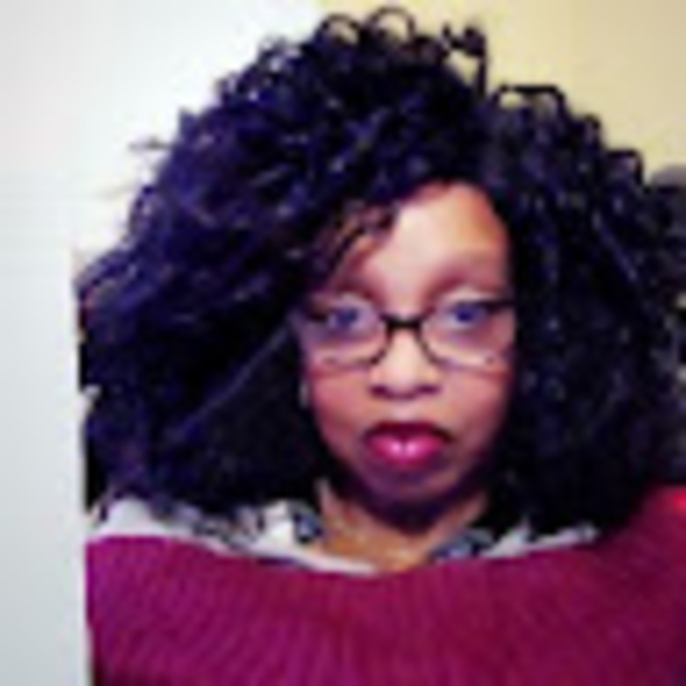 Meet your Posher, Calisa
